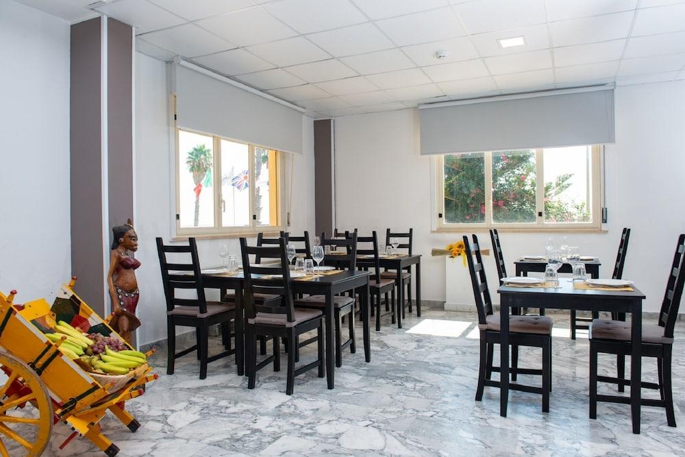 Hotel President Sea Palace Lido di Noto Zewnętrze zdjęcie